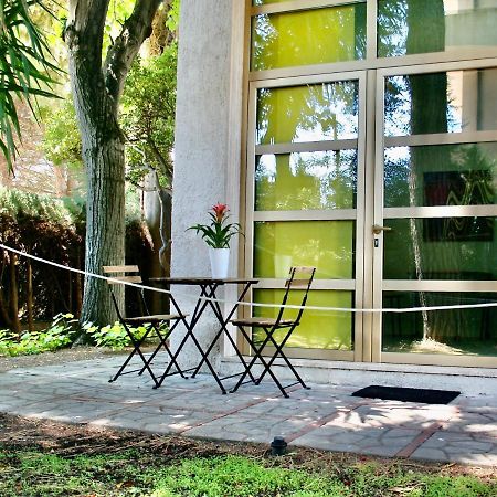 Buenretirope - Confortevoli Appartamentini Con Giardino Pescara Exterior foto