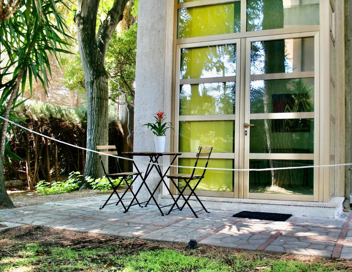 Buenretirope - Confortevoli Appartamentini Con Giardino Pescara Exterior foto