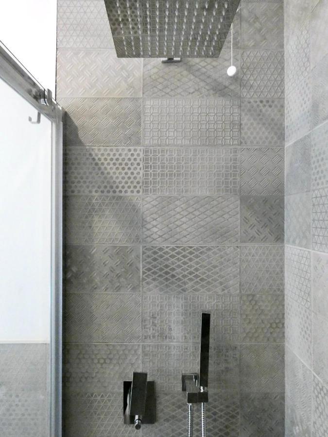 Buenretirope - Confortevoli Appartamentini Con Giardino Pescara Exterior foto